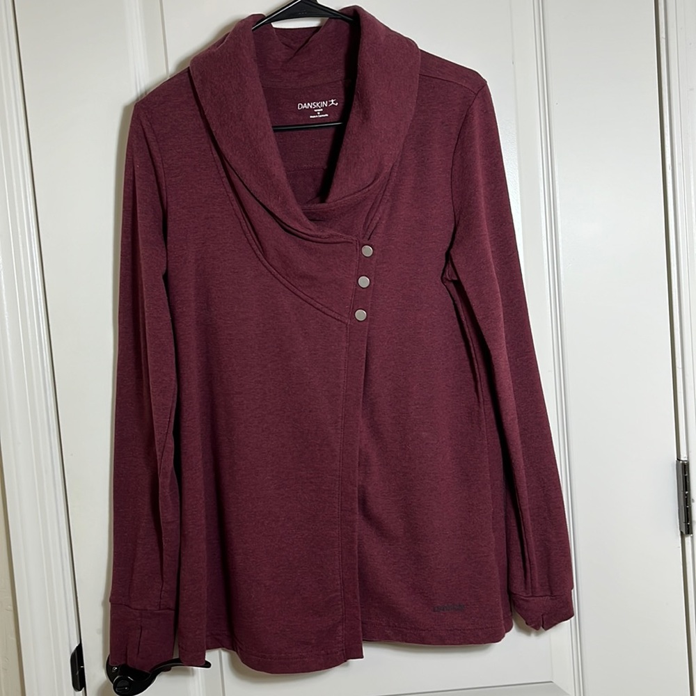 Danskin Women’s  Burgundy front crossover 3 button sweatshirt